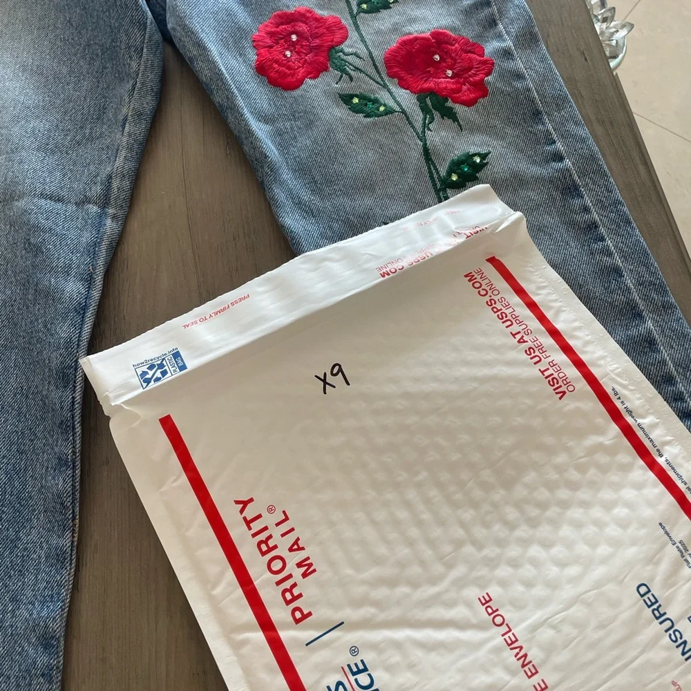 ABS Allen Schwartz embroidered rose denim jeans size 6 RARE!